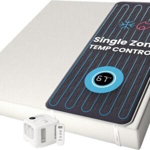 Chilipad Cube CP500 single-zone water-cooled mattress pad with control unit and remote